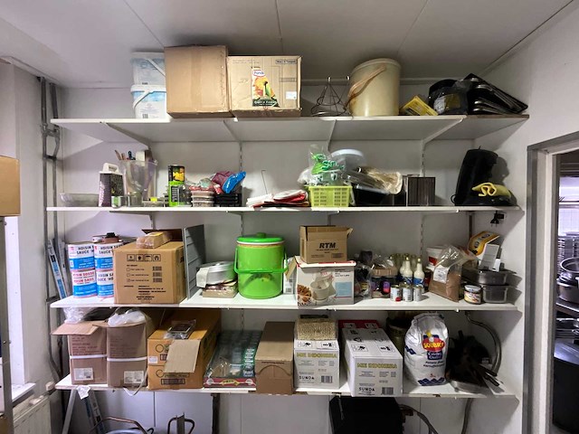 Partij restaurantbenodigdheden - afbeelding 1 van  9