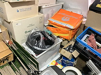 Partij restaurantbenodigdheden - afbeelding 2 van  19