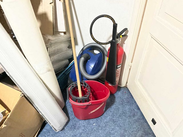 Partij restaurantbenodigdheden - afbeelding 14 van  19