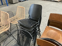 Partij restaurantstoelen en barkrukken, 26 stuks - afbeelding 4 van  8