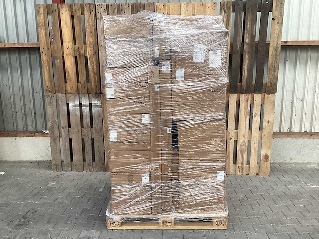 Partij retour lampen paco home (43x) - afbeelding 1 van  4