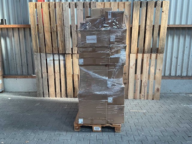 Partij retour lampen paco home (47x) - afbeelding 1 van  1