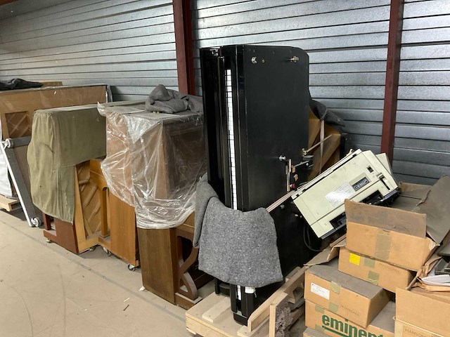 Partij retour piano’s - afbeelding 18 van  22