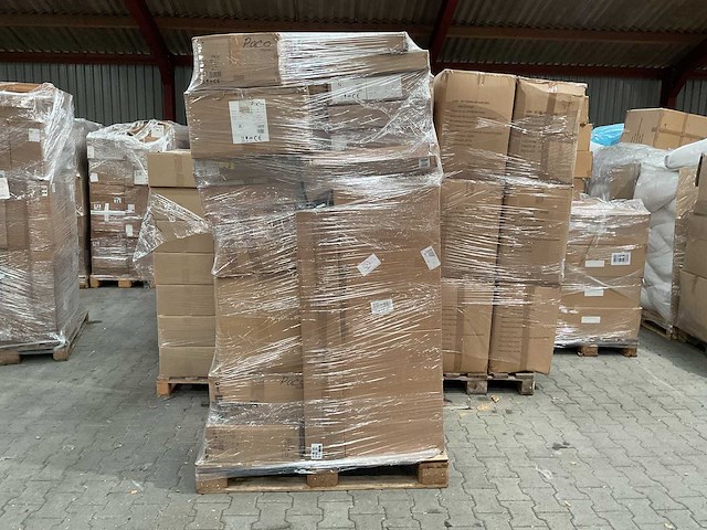 Partij retouren - paco home lampen (25x) - afbeelding 1 van  5