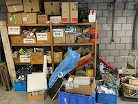 Partij retouren en diversen - afbeelding 1 van  11