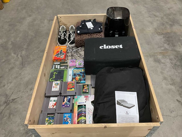 Partij retouren - afbeelding 1 van  11