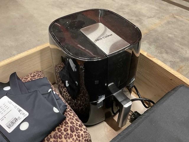 Partij retouren - afbeelding 11 van  11