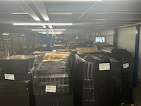 Partij retourgoederen - pc schermen/ monitors - 568 items - afbeelding 2 van  13
