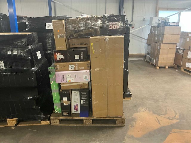 Partij retourgoederen - pc schermen/ monitors - 568 items - afbeelding 4 van  13