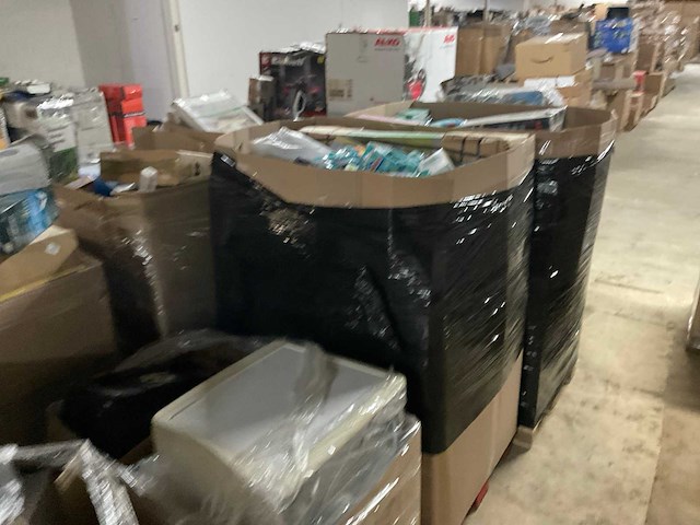 Partij retourgoederen (20x pallet) - afbeelding 23 van  32