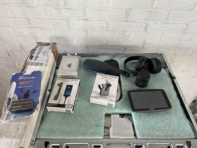 Partij retourgoederen | aeg | smeg | tomtom - afbeelding 4 van  4