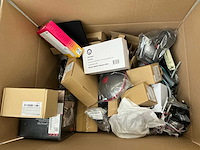 Partij retourgoederen stofzuiger onderdelen - afbeelding 1 van  13