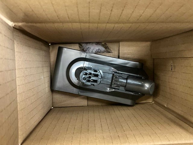 Partij retourgoederen stofzuiger onderdelen - afbeelding 12 van  13