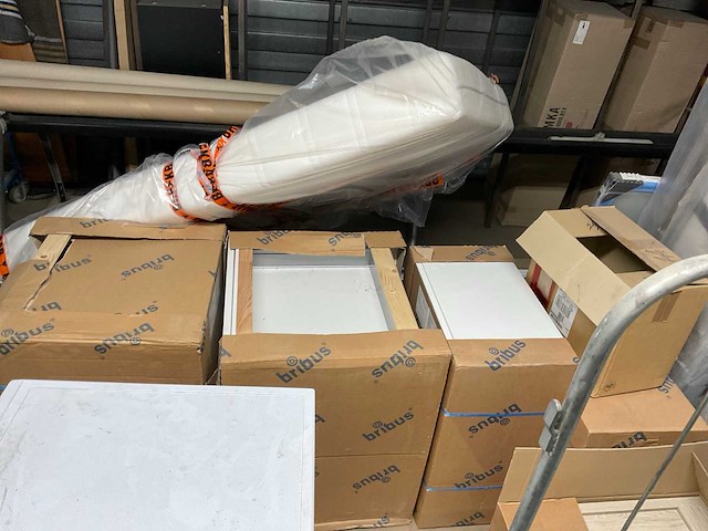 Partij retourgoederen - afbeelding 6 van  10