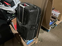 Partij retourgoederen - afbeelding 3 van  21