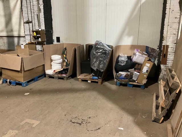 Partij retourgoederen - afbeelding 1 van  21