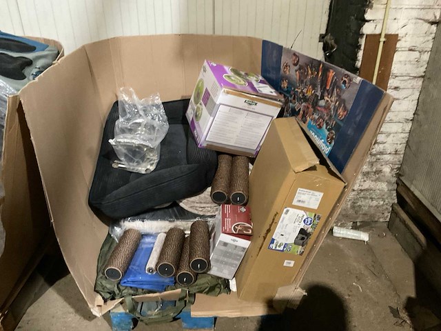 Partij retourgoederen - afbeelding 15 van  21