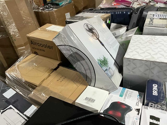 Partij retourgoederen - afbeelding 9 van  10