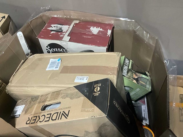 Partij retourgoederen - afbeelding 6 van  8