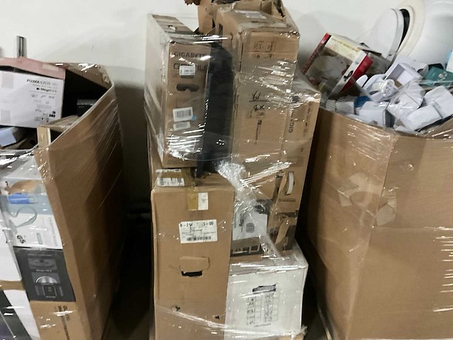 Partij retourgoederen - afbeelding 17 van  18