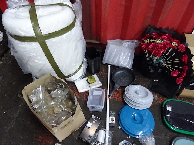 Partij retourgoederen - afbeelding 7 van  12