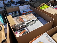 Partij retourgoederen - afbeelding 11 van  50