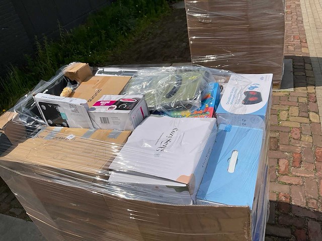 Partij retourgoederen - afbeelding 11 van  16