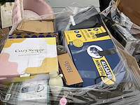 Partij retourgoederen - afbeelding 27 van  45