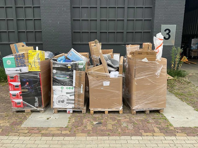 Partij retourgoederen - afbeelding 22 van  22
