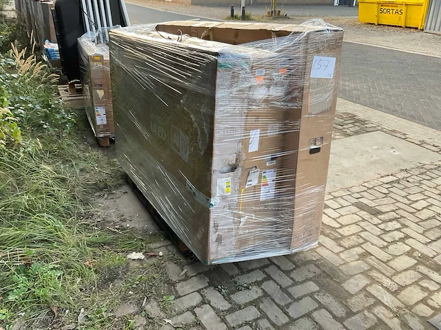Partij retourgoederen - afbeelding 24 van  32