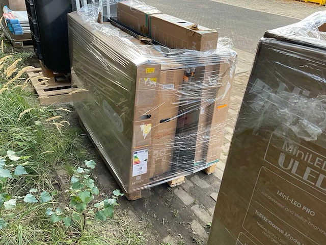 Partij retourgoederen - afbeelding 25 van  32