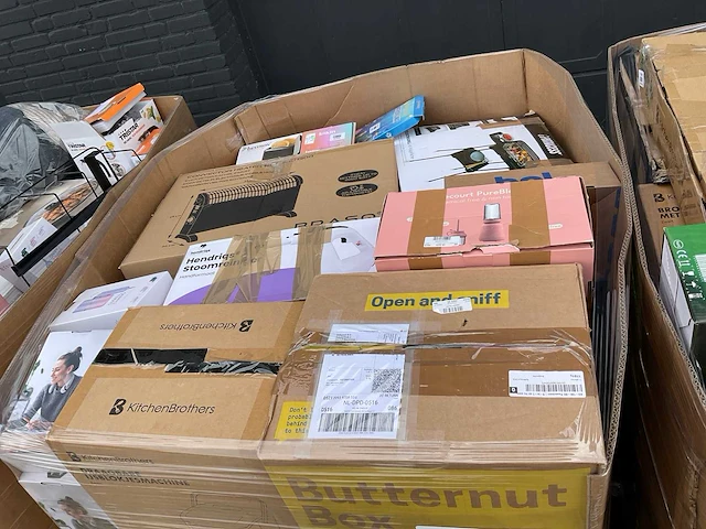 Partij retourgoederen - afbeelding 26 van  49