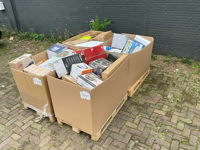 Partij retourgoederen - afbeelding 15 van  30