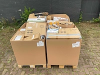 Partij retourgoederen - afbeelding 12 van  23
