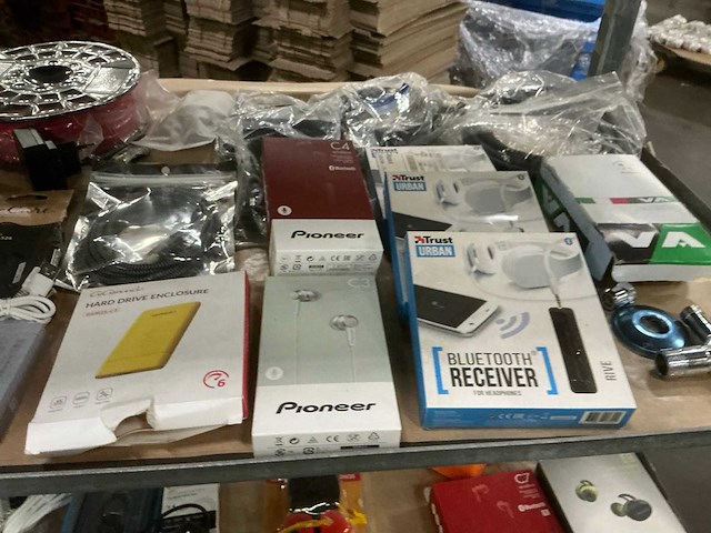 Partij retourgoederen - afbeelding 12 van  13