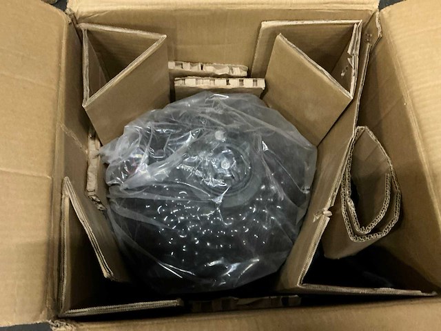 Partij retourgoederen - afbeelding 7 van  7