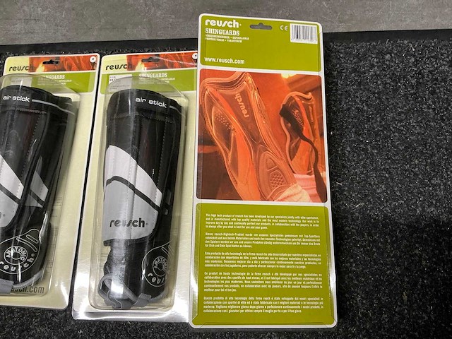 Partij reusch scheenbeschermers (45x) - afbeelding 3 van  5