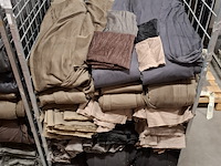 Partij ribfluweel, coupons en confectiedelen - afbeelding 5 van  11