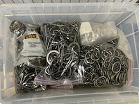 Partij riem- en gespen onderdelen - afbeelding 13 van  21