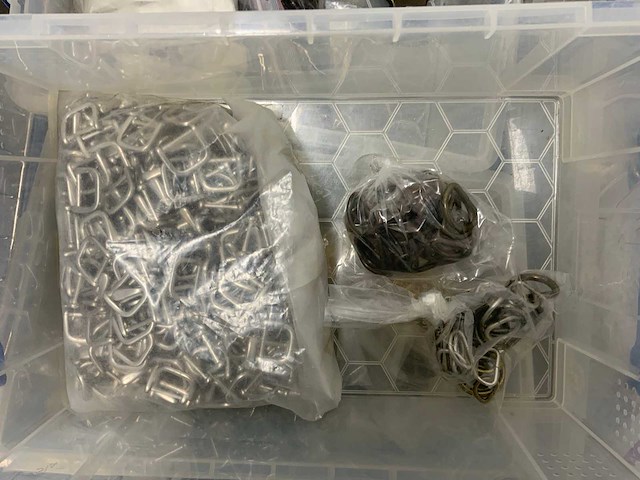 Partij riem- en gespen onderdelen - afbeelding 21 van  21