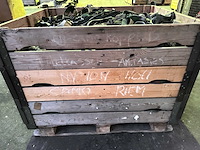 Partij riemen en koppels - afbeelding 3 van  4