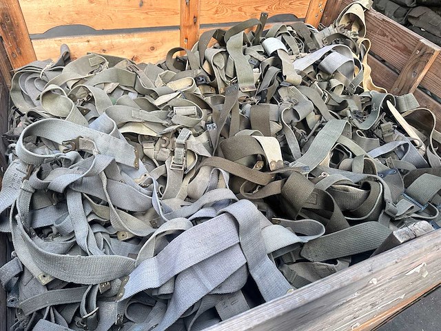 Partij riemen grijs - afbeelding 2 van  3