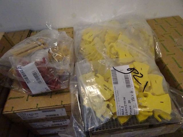 Partij rijgklemmen, 28 verpakkingen - afbeelding 5 van  14