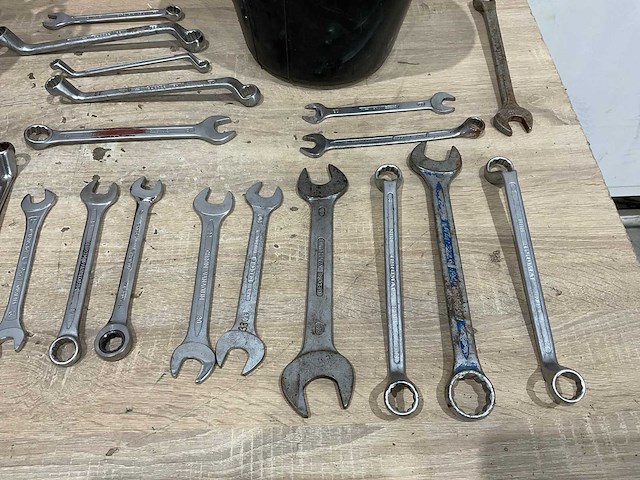 Partij ring en steeksleutels - afbeelding 8 van  8