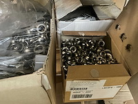 Partij ritsen en stoffen - afbeelding 3 van  14