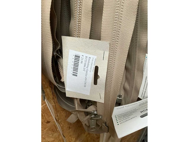 Partij ritsen en stoffen - afbeelding 9 van  14