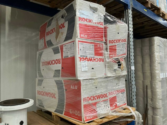Partij rockwool isolatiemateriaal buis - afbeelding 1 van  7