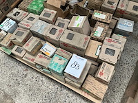 Partij roestvaststalen bevestigingsmiddelen - afbeelding 3 van  10