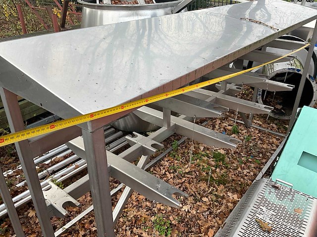 Partij roestvrijstaal - afbeelding 11 van  25