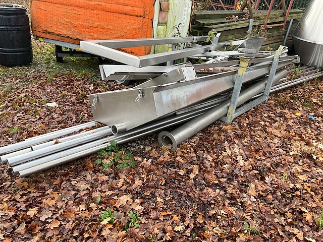 Partij roestvrijstaal - afbeelding 13 van  25